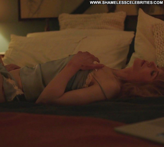 Nicole Kidman The Moment Beautiful Posing Hot Toples Bed Celebrity