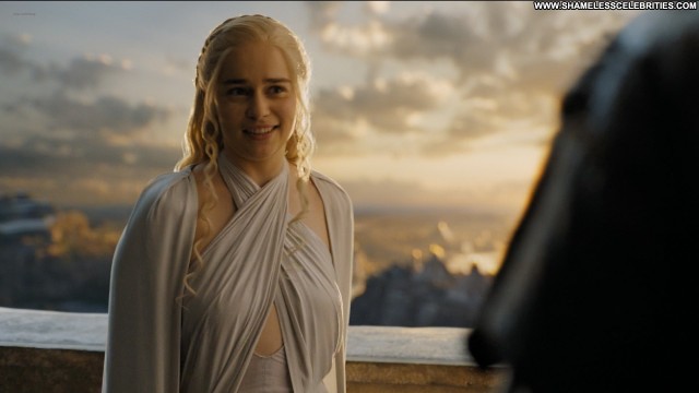 Emilia Clarke Carice Van Houten Game Of Thrones Boobs Hot