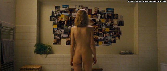Nicole Kidman Before I Go To Sleep Shy Nude Posing Hot