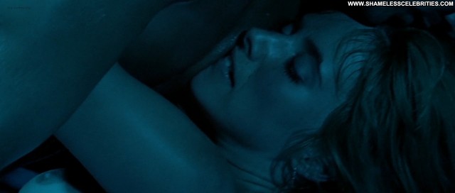 Rosanna Arquette The Big Blue Posing Hot Topless Movie Sex Celebrity