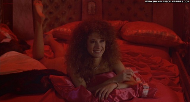 Nancy Travis Married To The Mob Movie Topless Posing Hot