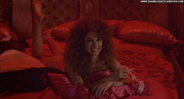 Nancy Travis Married To The Mob Movie Topless Posing Hot