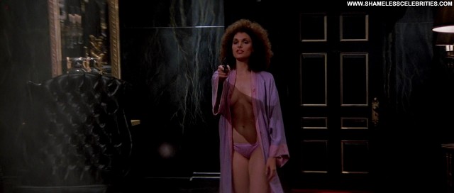 Mary elizabeth mastrantonio sexy
