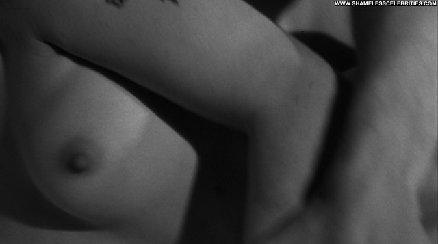 Fairuza Balk American History X Hot Sex Sex Scene Celebrity Nude