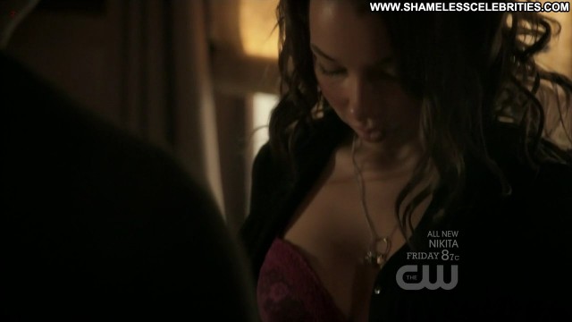 Jessica Parker Kennedy Jessica Par The Secret Circle Bar Bra