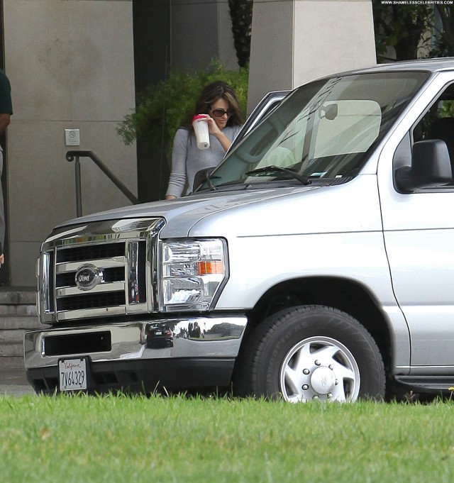 Elizabeth Hurley Beverly Hills Hotel High Resolution Babe