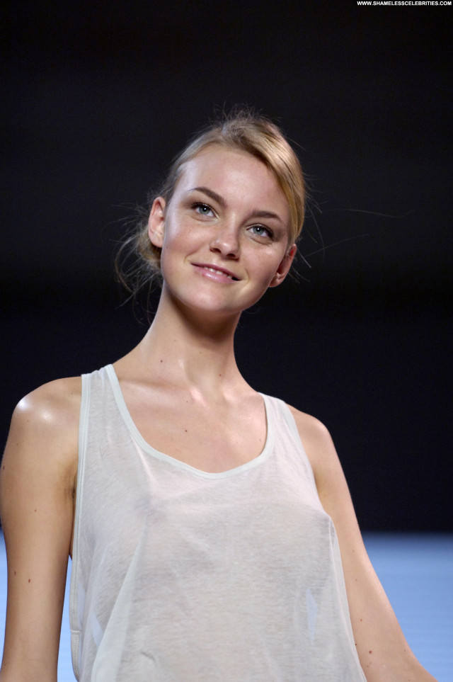 Caroline Trentini Stella Mccartney S S Posing Hot Celebrity Cute