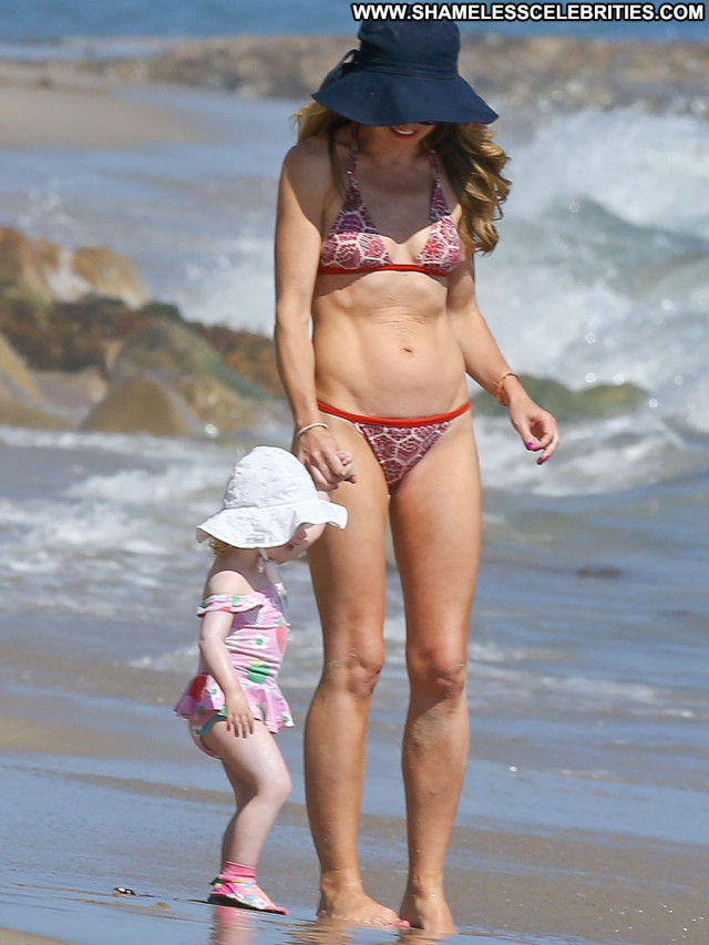 Rebecca Gayheart Beach Posing Hot Babe Beautiful High Resolution