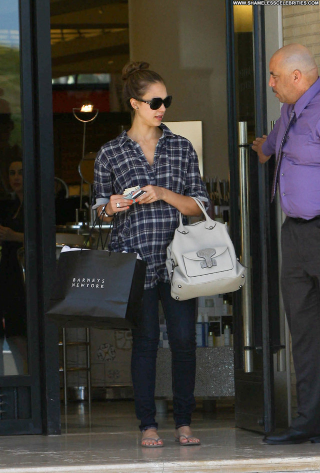 Jessica Alba Los Angeles Shopping Los Angeles Beautiful Babe