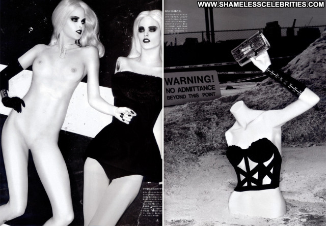 Shannan click nude