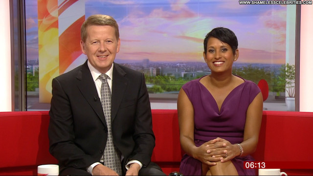 Naga Munchetty No Source Beautiful Posing Hot Hd Celebrity Babe