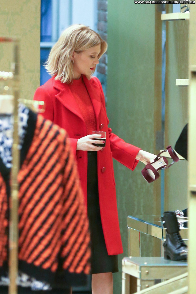 Lea Seydoux New York Paparazzi Beautiful New York Shopping Posing Hot