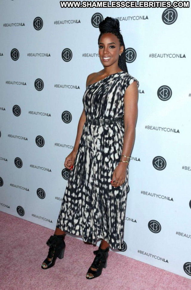 Kelly Rowland No Source Beautiful Celebrity Paparazzi Posing Hot Babe