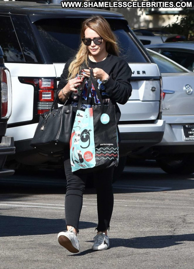 Hilary Duff Studio City Shopping Posing Hot Beautiful Babe Celebrity