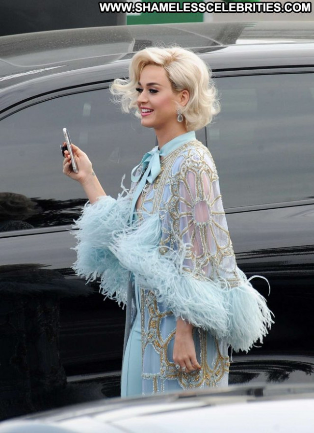 Katy Perry American Idol Paparazzi Posing Hot Celebrity Beautiful