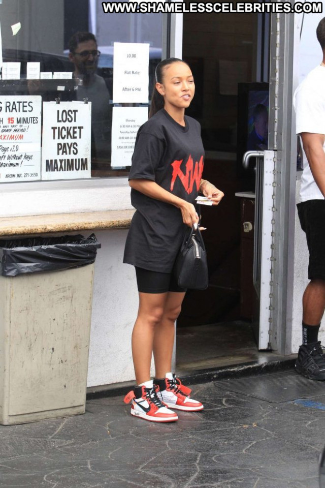 Karrueche Tran Los Angeles Angel Beautiful Posing Hot Paparazzi Babe