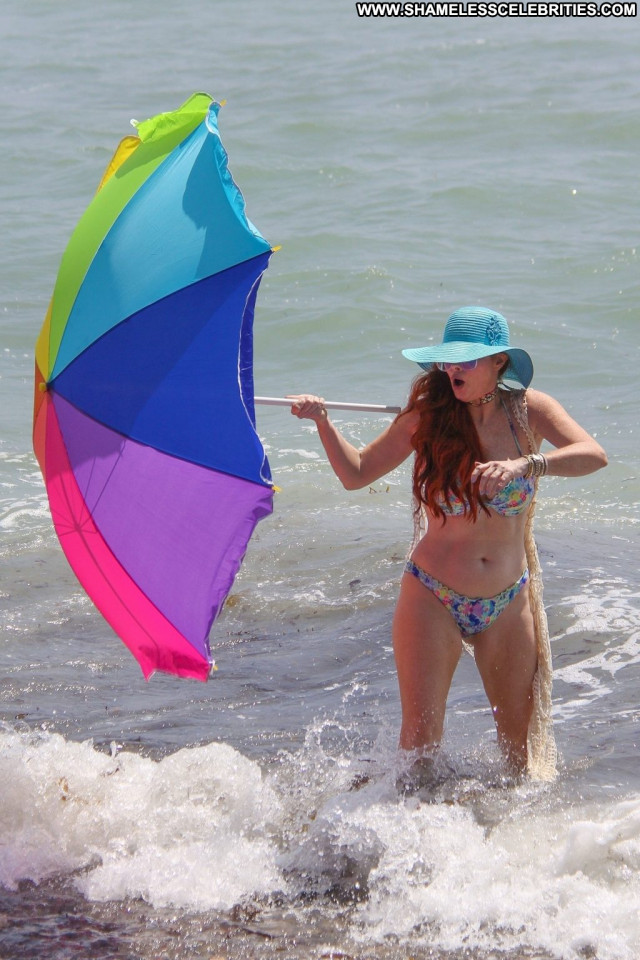 Alena Vodonaeva The Beach In Malibu Latina Legs Leaked Male Posing
