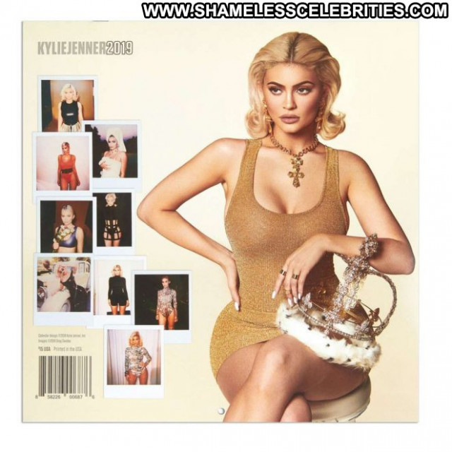 Kylie Jenner No Source Posing Hot Babe Celebrity Paparazzi Calendar
