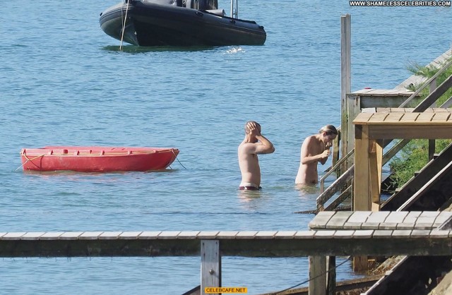Marion Cotillard The Oc Celebrity Posing Hot Ocean Nude Beautiful Babe