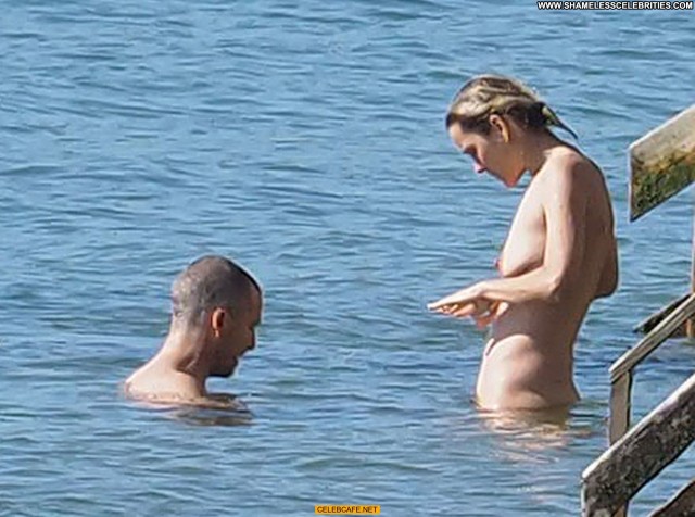 Marion Cotillard The Oc Beautiful Posing Hot Ocean Nude Babe Celebrity