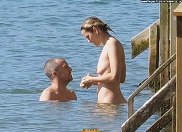 Marion Cotillard The Oc Beautiful Celebrity Babe Nude Ocean Posing Hot