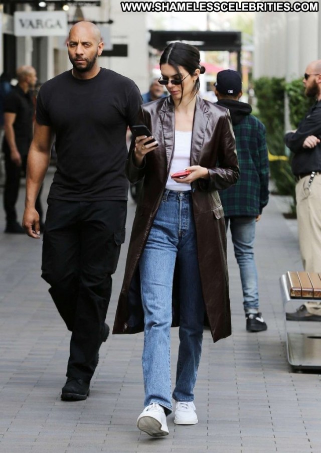 Kendall Jenner No Source Celebrity Babe Shopping Paparazzi Posing Hot