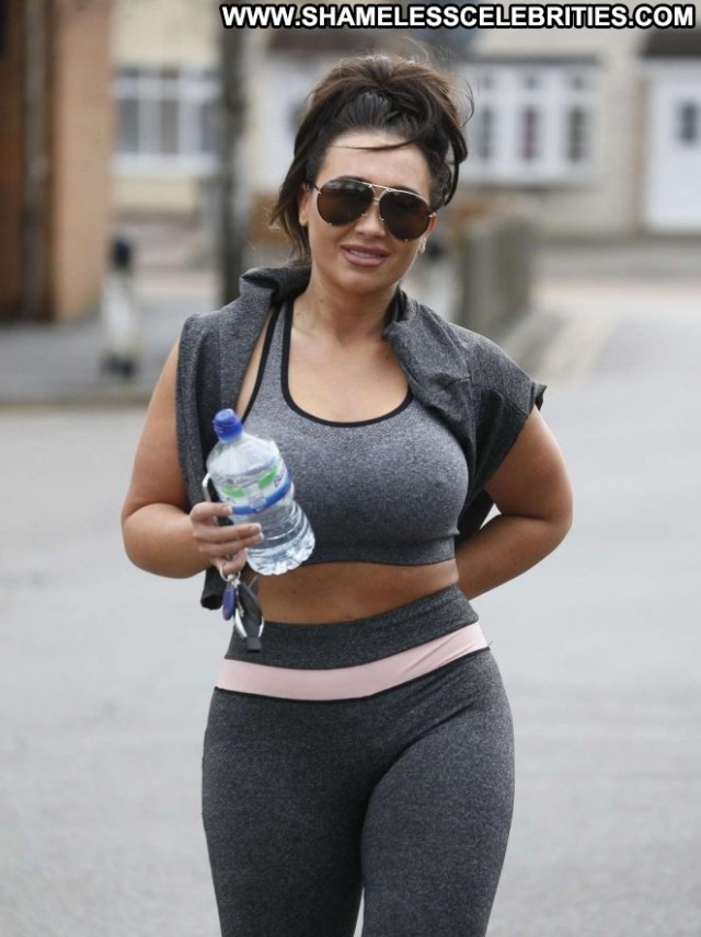 Lauren Goodger No Source  Beautiful Posing Hot Celebrity Gym Babe