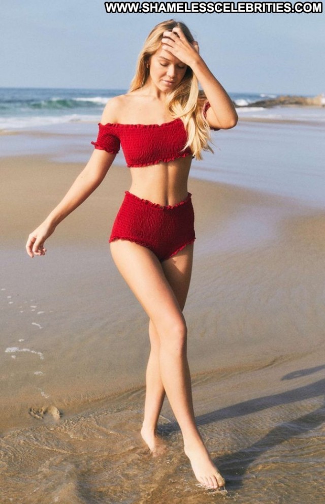 Faith Schroder No Source Celebrity Bikini Babe Posing Hot Photoshoot