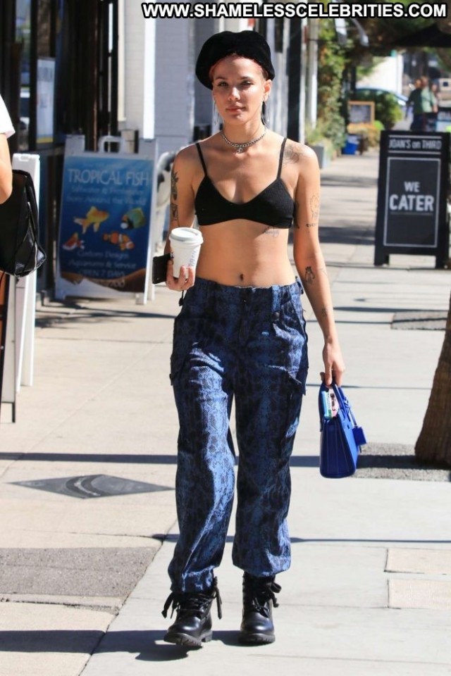 Halsey Studio City Beautiful Celebrity Posing Hot Babe Paparazzi