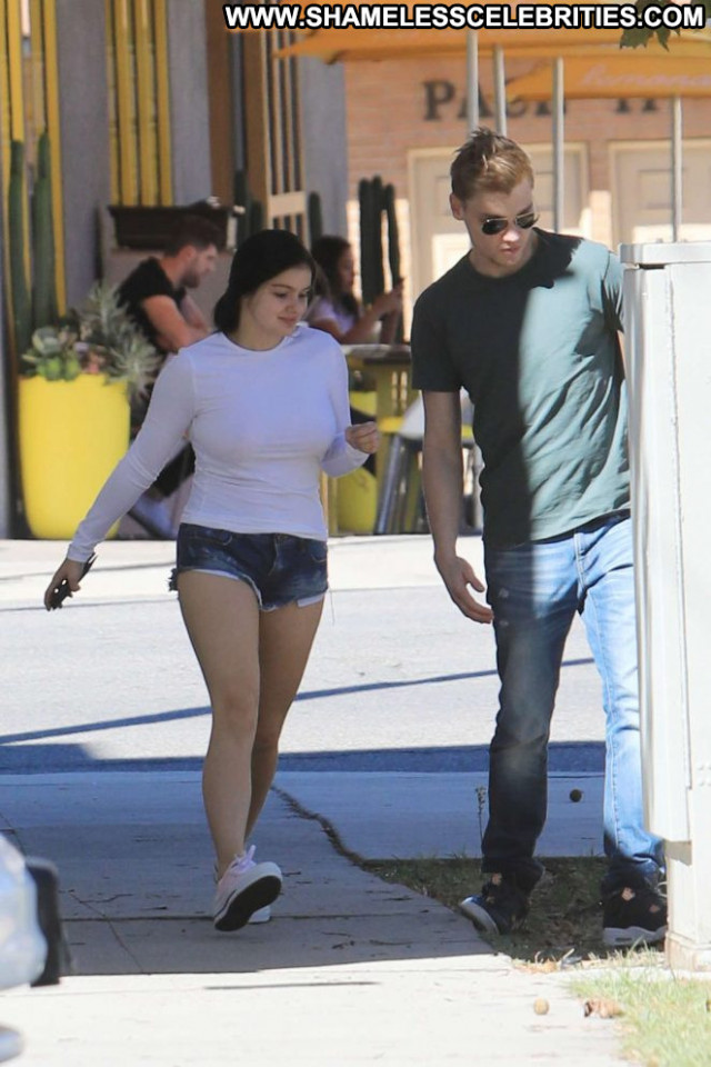 Ariel Winter No Source Paparazzi Babe Celebrity Denim Shorts