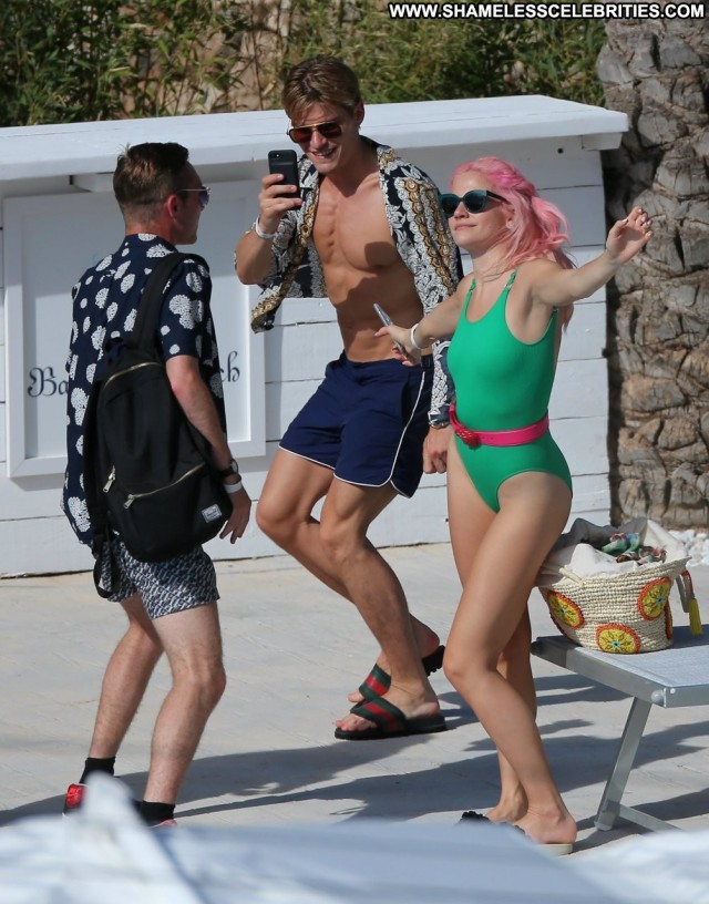 Pixie Lott No Source Celebrity Babe London Swimsuit Ibiza Actress Sex