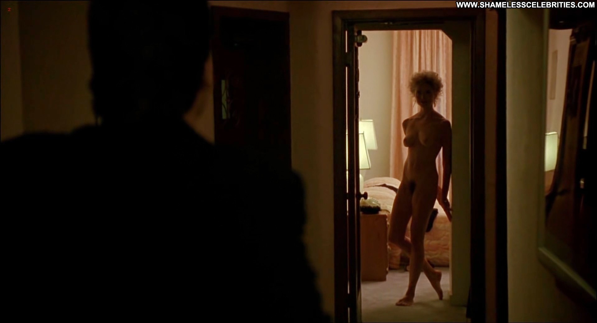 The Grifters Annette Bening Posing Hot Full Frontal Celebrity Bush Nude Top...