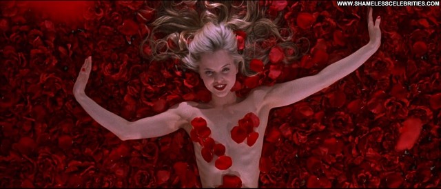 Mena Suvari American Beauty Nude Posing Hot Boobs Topless Celebrity