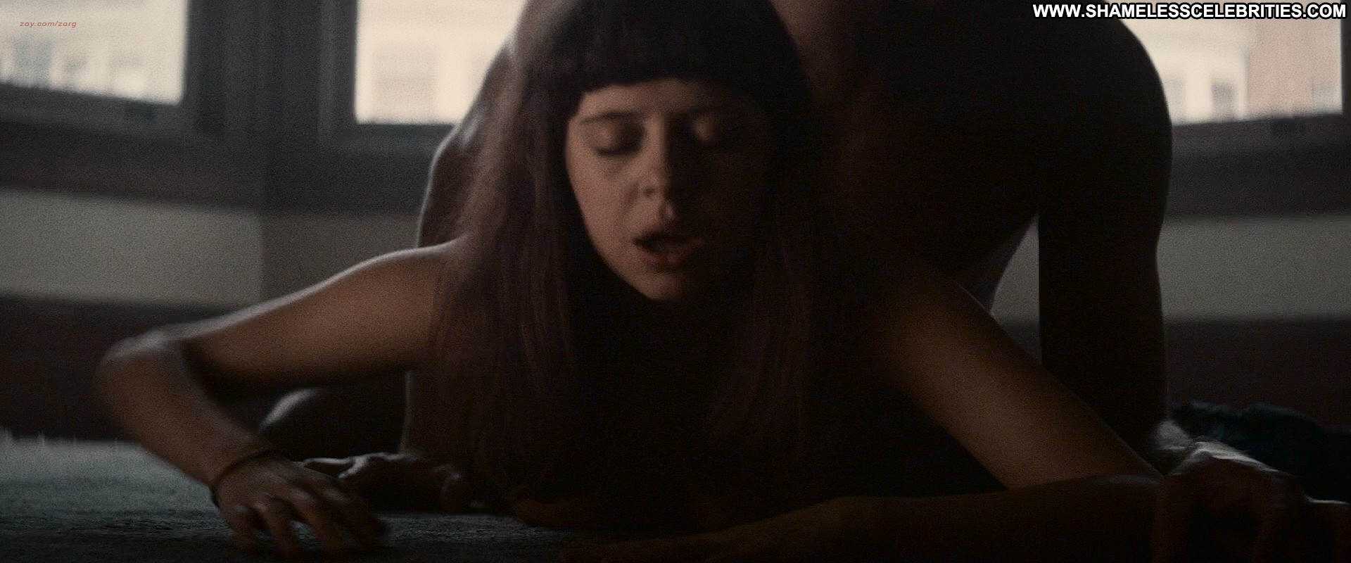 The Diary Of A Teenage Girl Bel Powley Lesbian Sex Sex Scene Posing Hot Cel...