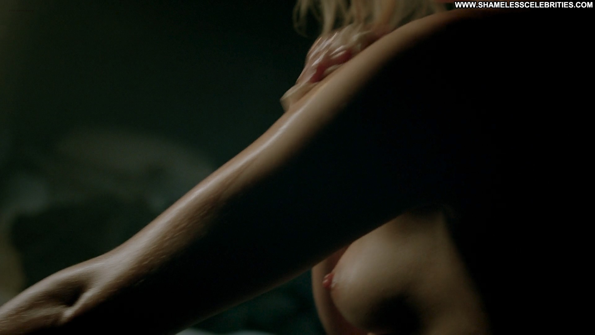 Hannah New Nude Pictures