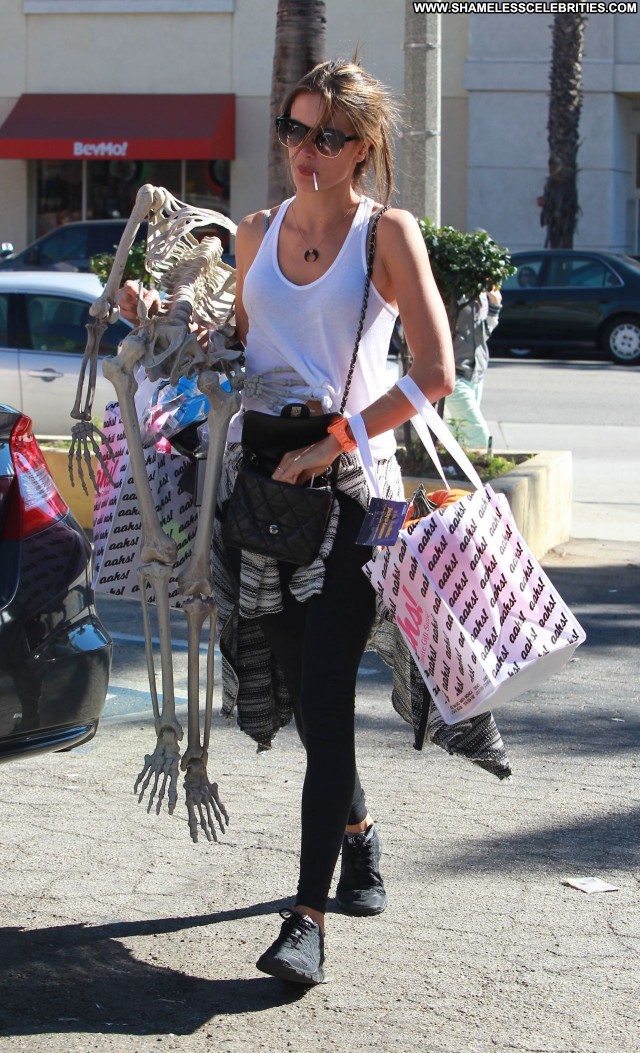 Alessandra Ambrosio Shopping Babe High Resolution Beautiful Posing