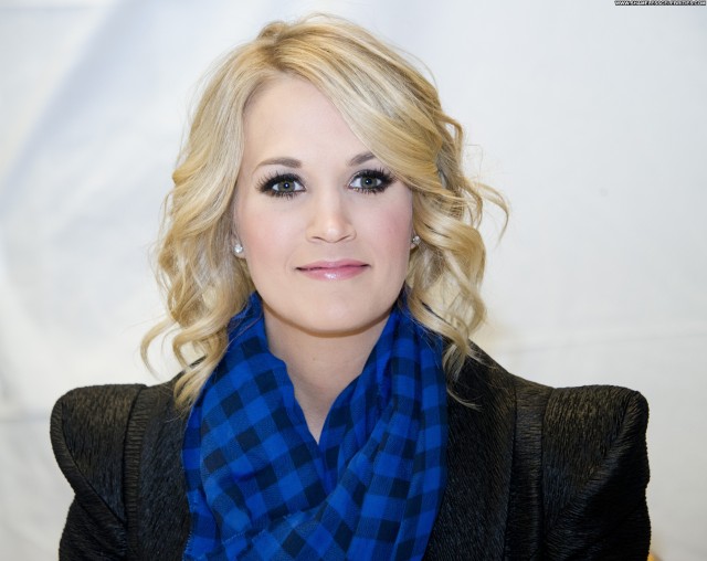 Carrie Underwood No Source Babe High Resolution Beautiful Celebrity