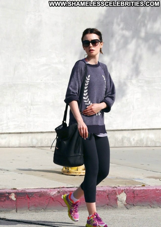 Lily Collins Gym In La Celebrity Gym Posing Hot Beautiful Babe High