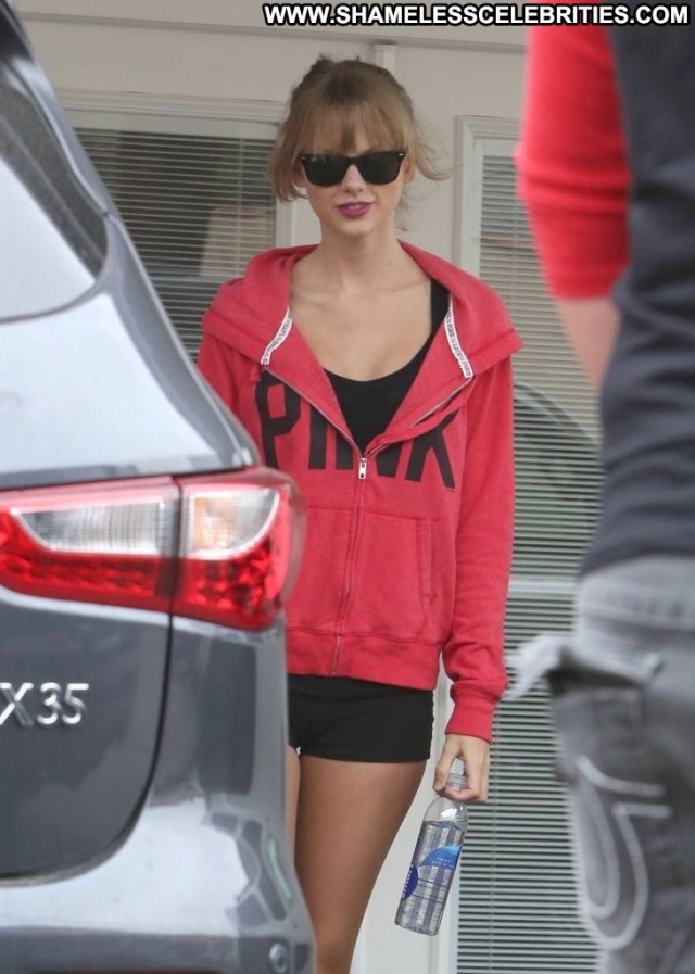 Taylor Swift West Hollywood Hollywood Babe High Resolution Gym Posing