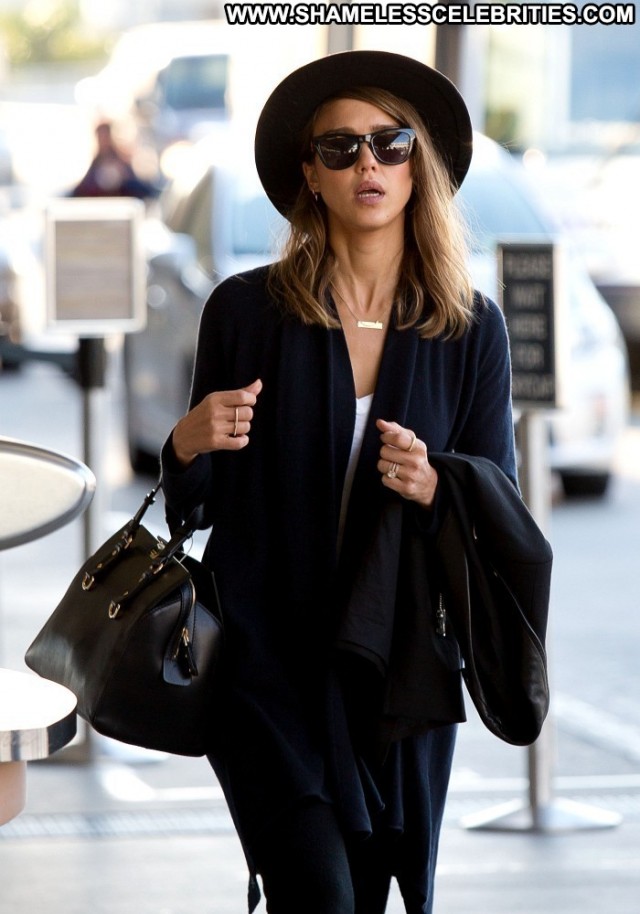 Jessica Alba Lax Airport High Resolution Posing Hot Lax Airport