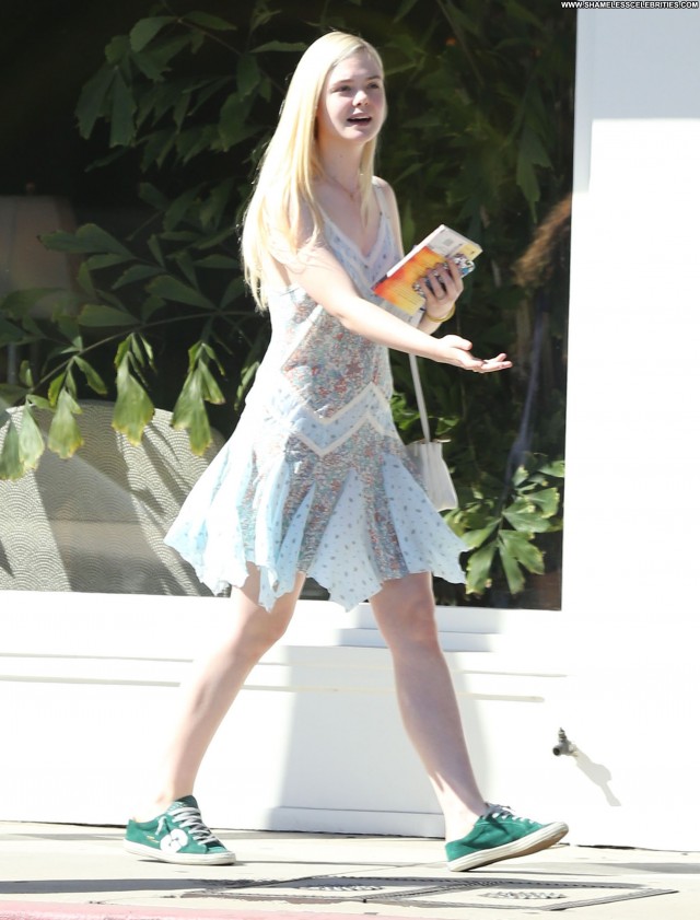 Elle Fanning Los Angeles Celebrity Posing Hot Beautiful Candids High