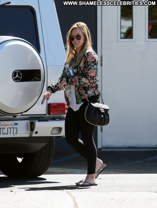 Hilary Duff No Source High Resolution Babe Beautiful Posing Hot