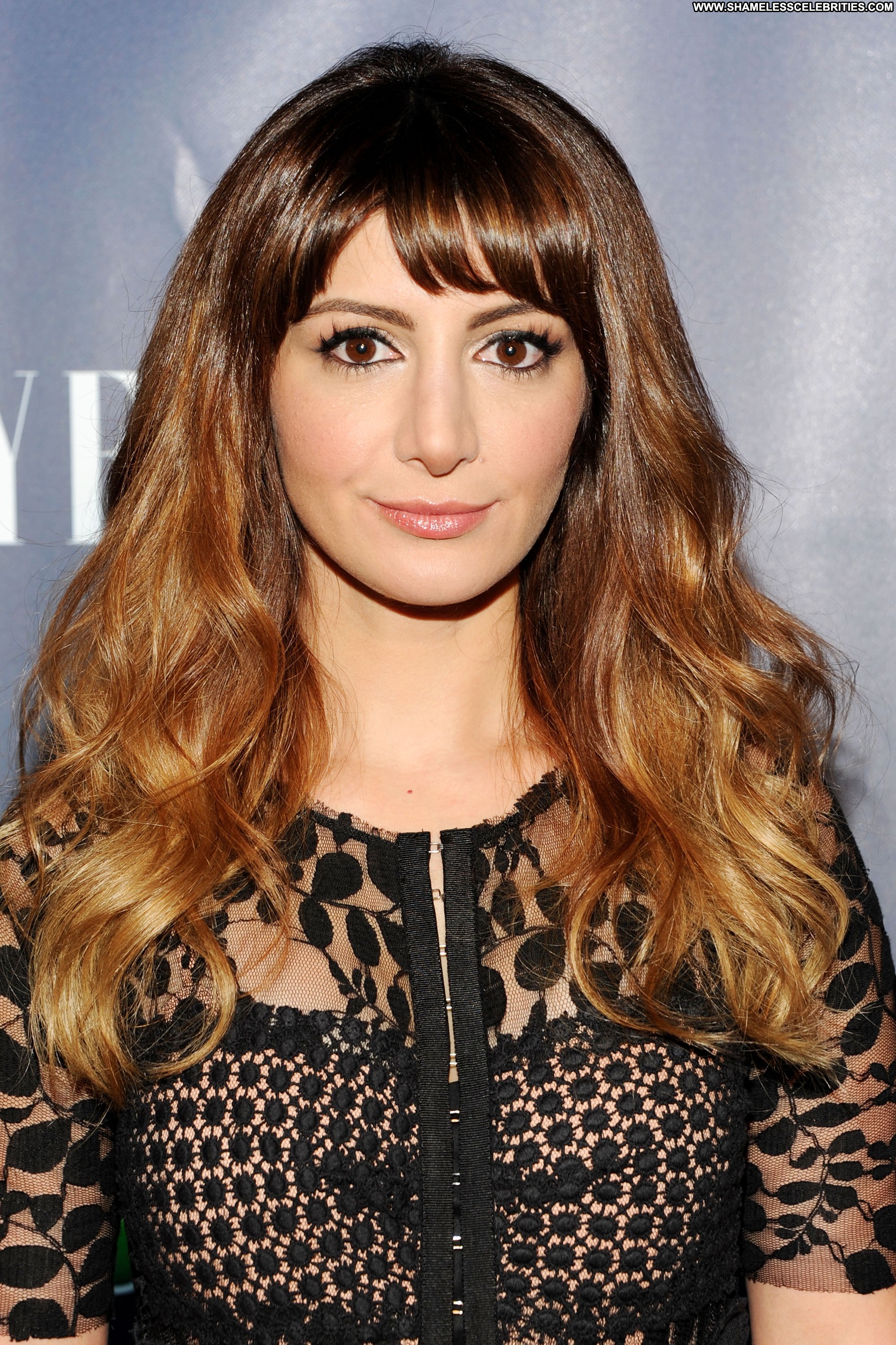 Nasim Pedrad New York New York Celebrity Beautiful Babe Posing Hot New.
