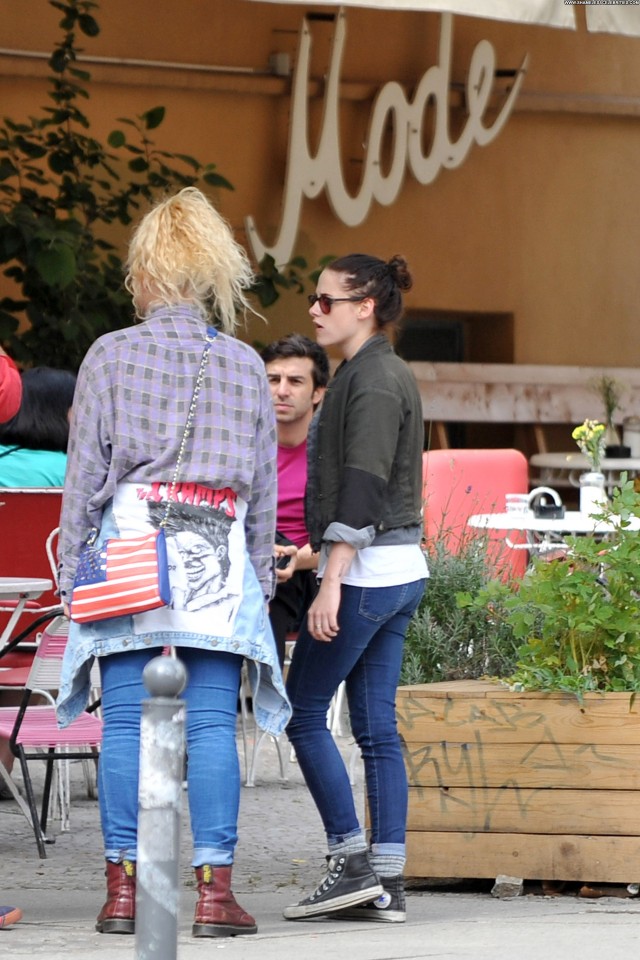 Kristen Stewart No Source Babe High Resolution Candids Celebrity