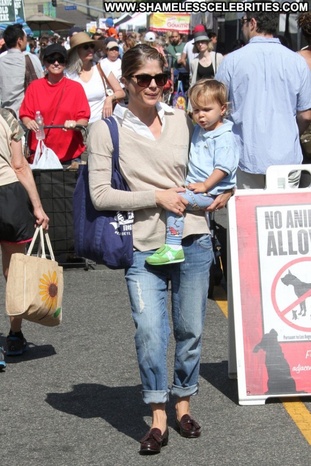 Selma Blair Farmers Market In La Posing Hot Celebrity Babe Beautiful