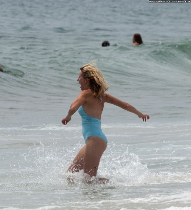 Naomi Watts No Source Celebrity Posing Hot Babe High Resolution Beach