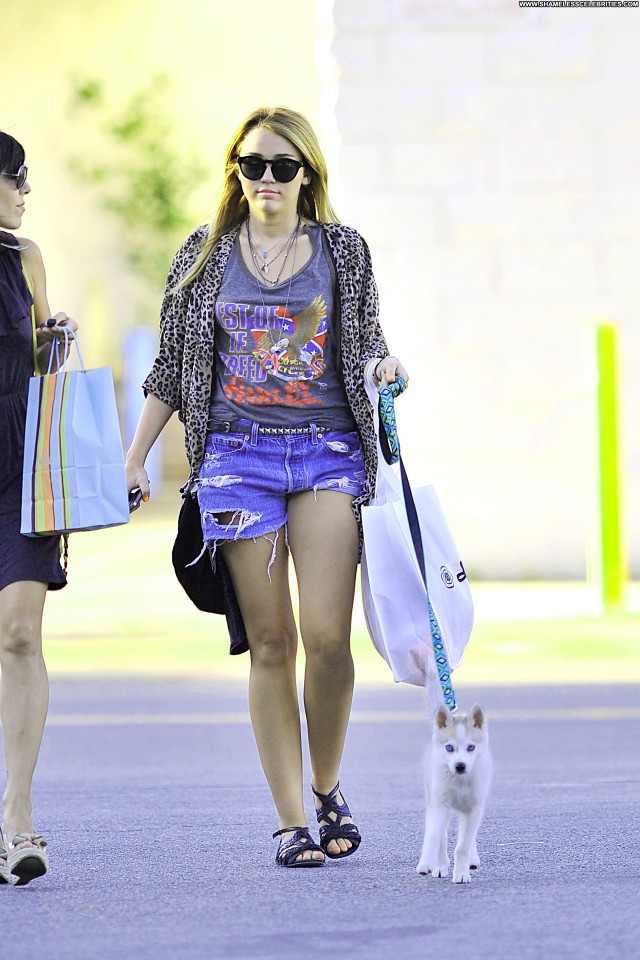 Miley Cyrus Studio City High Resolution Babe Celebrity Beautiful