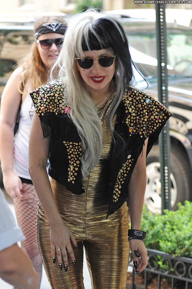 Lady Gaga No Source Posing Hot Beautiful Hotel Celebrity Babe High