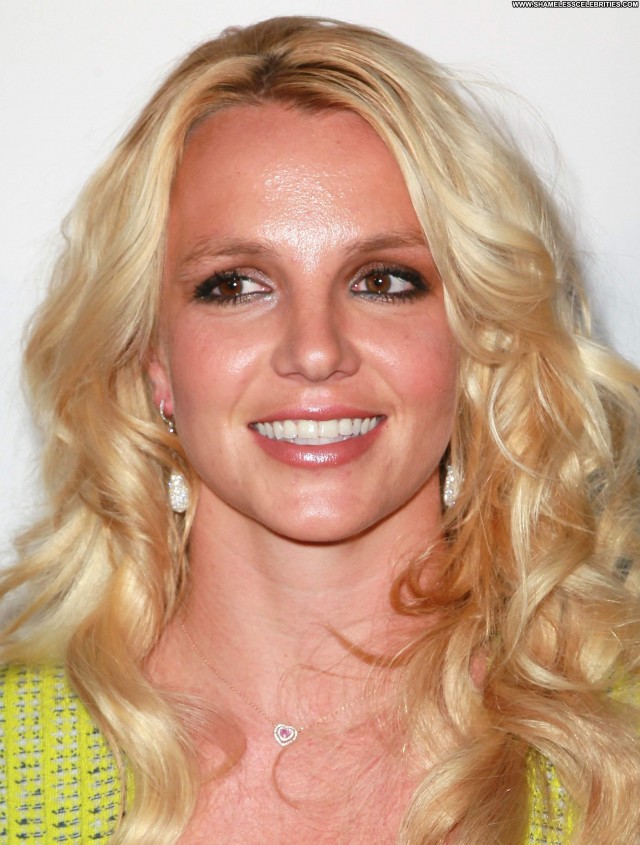 Britney Spears No Source Celebrity Beautiful High Resolution Babe