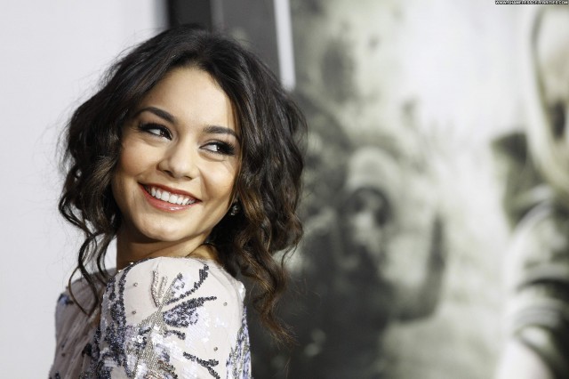 Vanessa Hudgens Sucker Punch  Posing Hot Babe Celebrity Beautiful